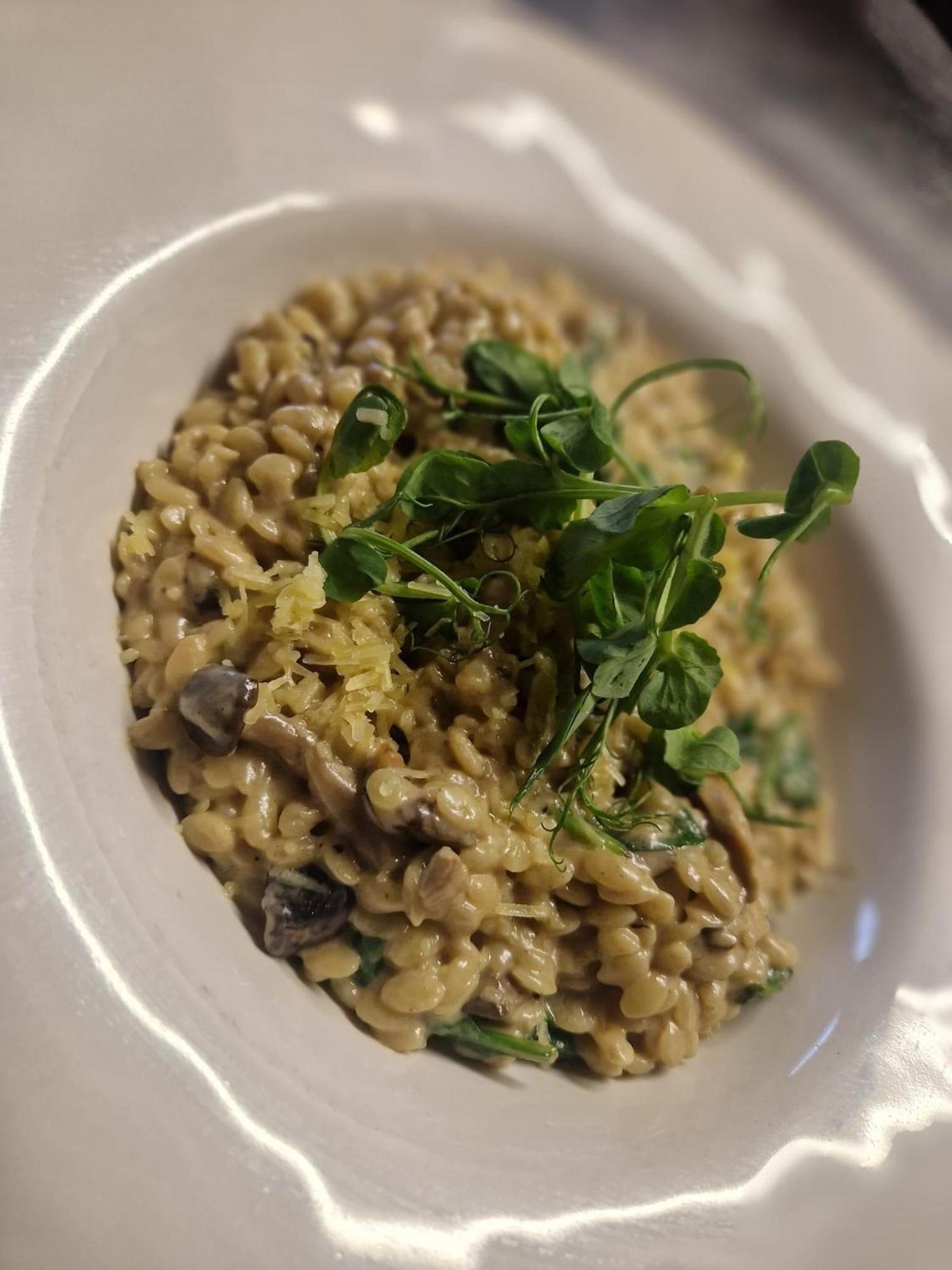 列王纹章酒店 Montacute 外观 照片